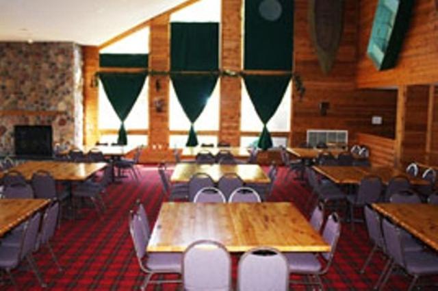 The Lodge At Crooked Lake Siren Exterior foto